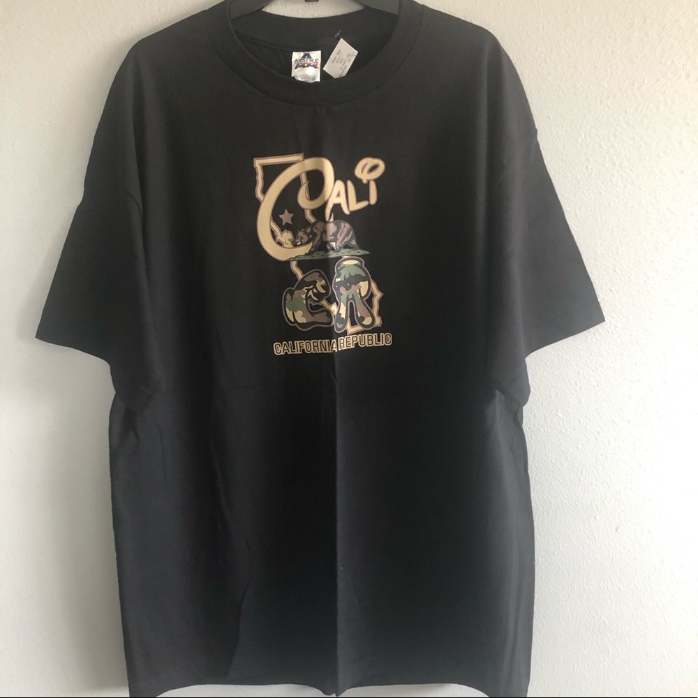 NWT Cali Camo Mickey T-shirt